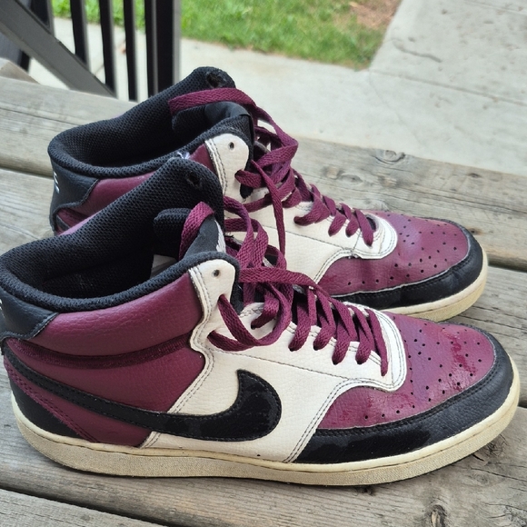 Nike High-Top Sneakers in Burgundi and Black Size 10 - Picture 2 of 7